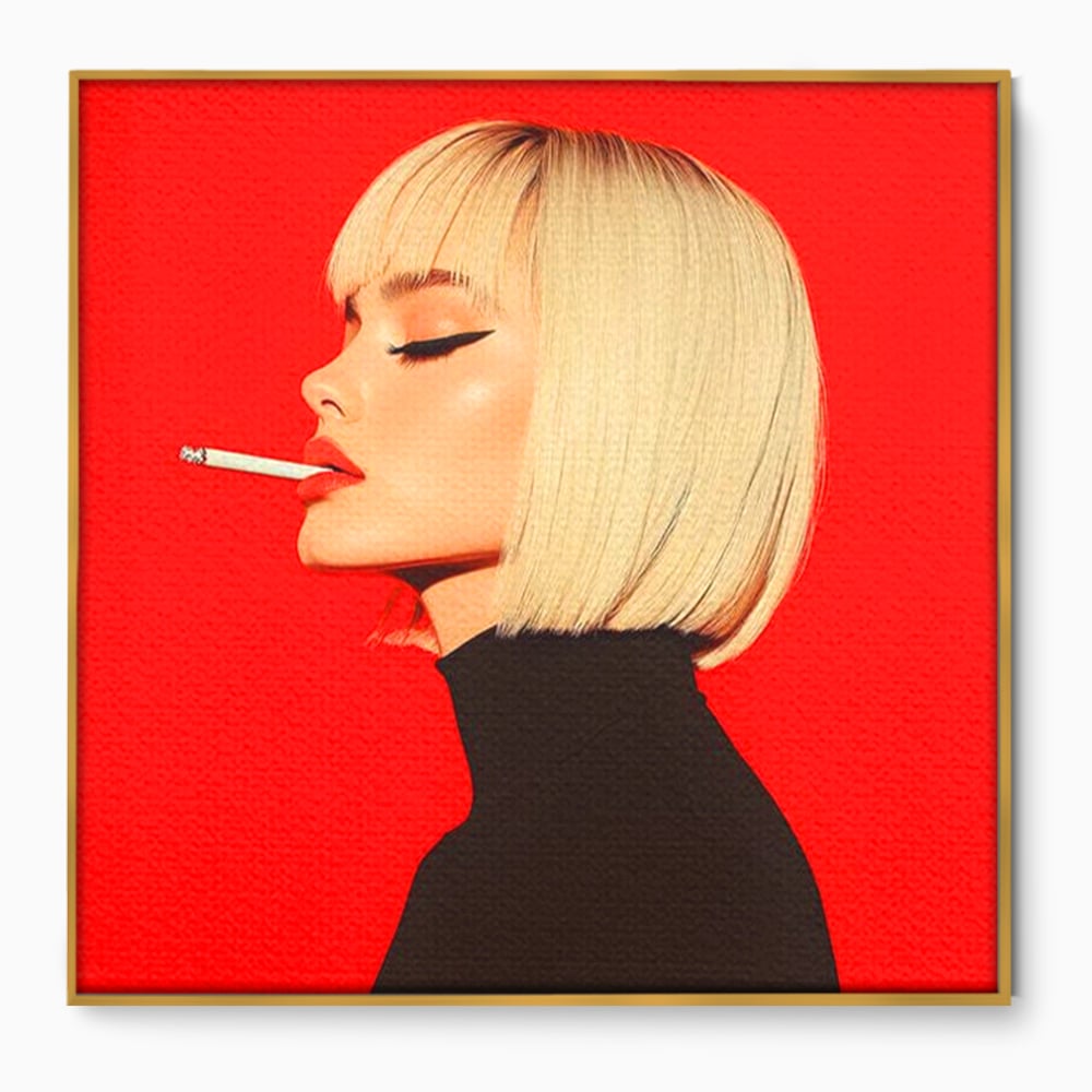 Tablou canvas cu ilustratie digitala cu femeie blonda fumand, in rama de aluminiu auriu
